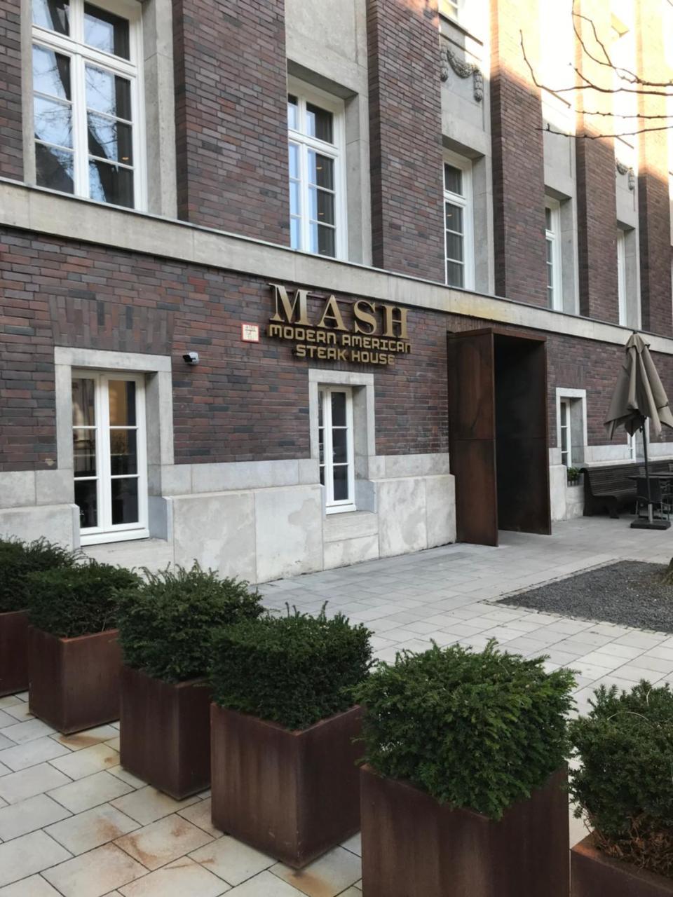 Luxury Apartment In Andreas Quartier Düsseldorf Esterno foto